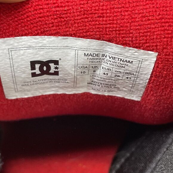 DC LYNX OG Dark Room Skate Shoes - Picture 9 of 9